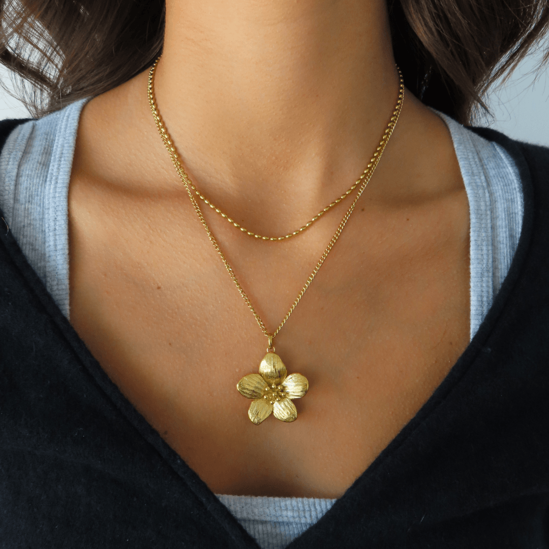 Fleur Necklace