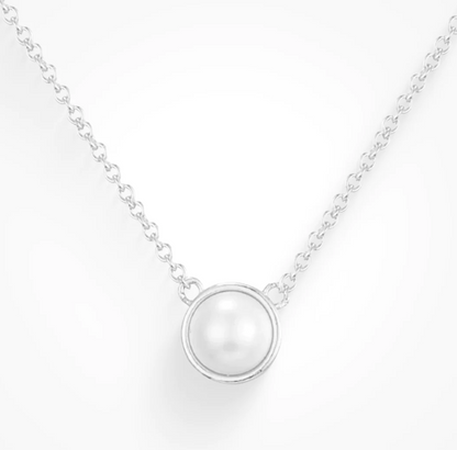 Lucky Pearl Necklace Silver